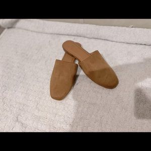 Casual slide